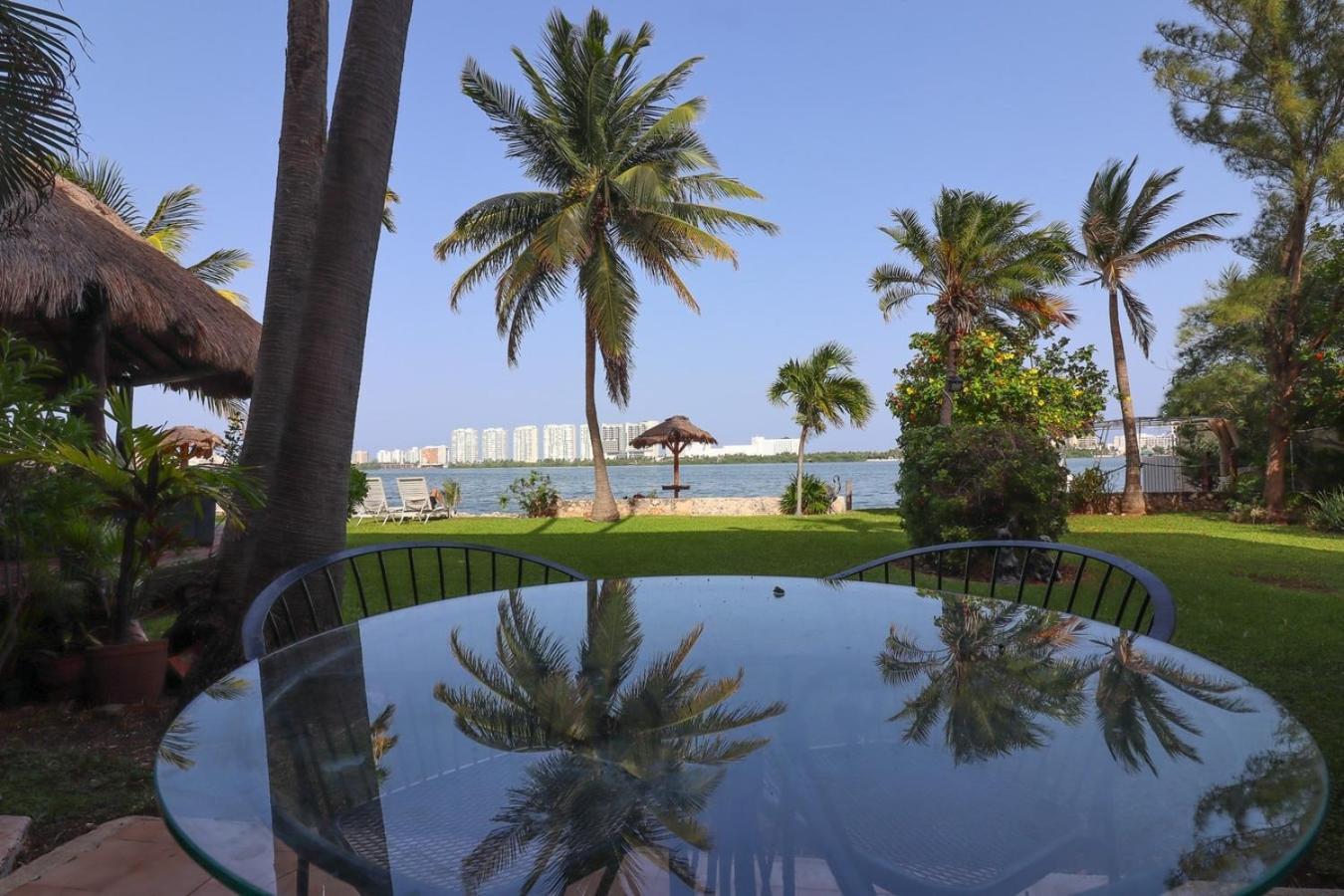 2br W/ Lagoon View & Pool In Zone Apartment Cancun
